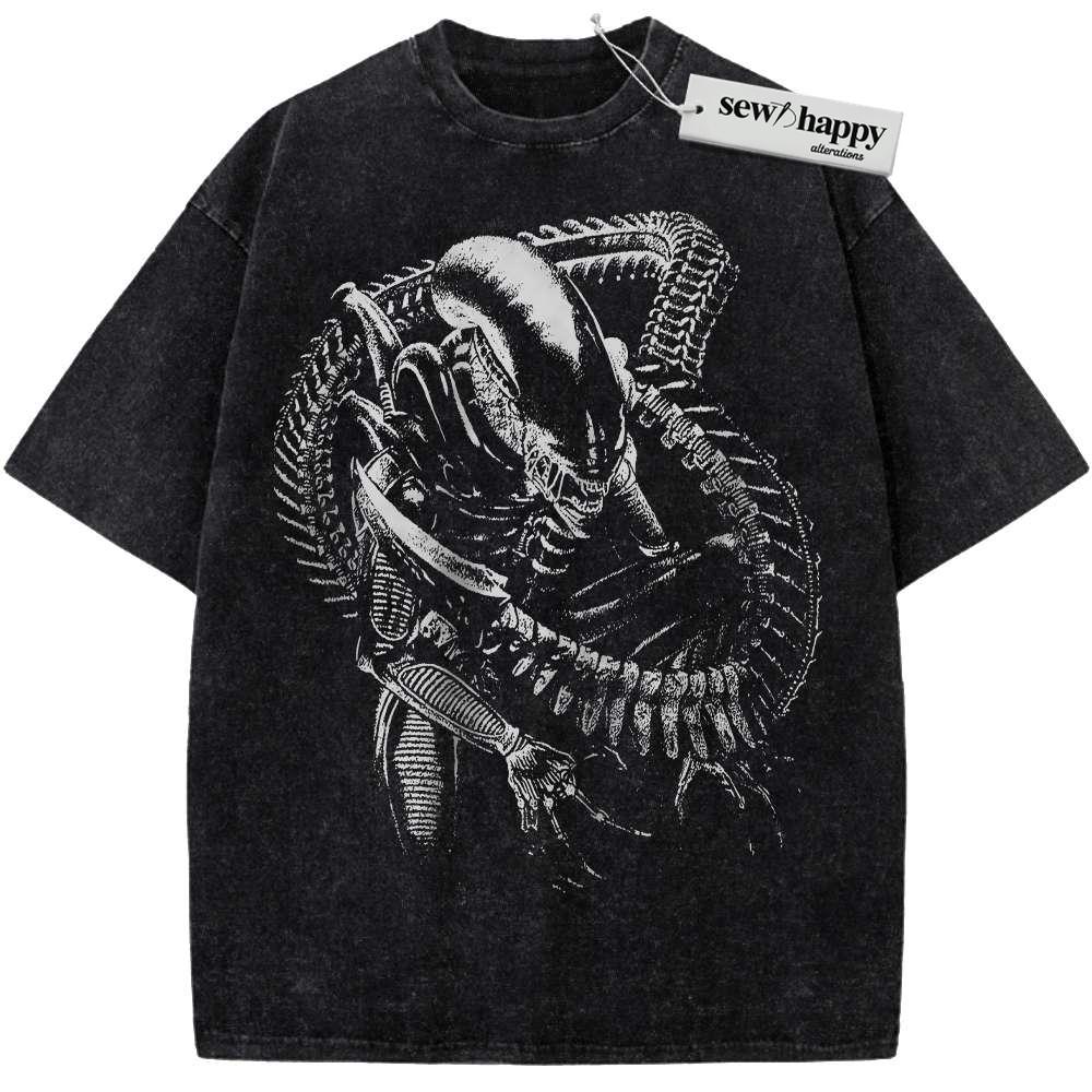 Wash Tee Xenomorph Shirt, Alien vs Predator Shirt, Movie Shirt, Vintage T-Shirt